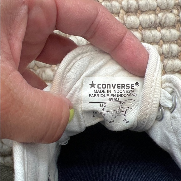 Converse White Women's Sneakers - Picture 7 of 7